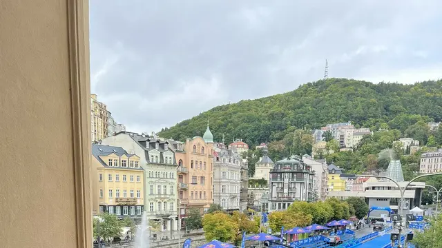 Karlovy Vary s Tiguanem eHybrid: víkend bez čekání u nabíječky